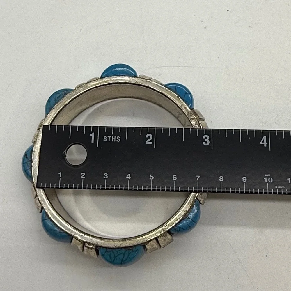 Vintage Silver Tone Faux Turquoise Chunky Bangle Bracelet Southwestern Boho 4253